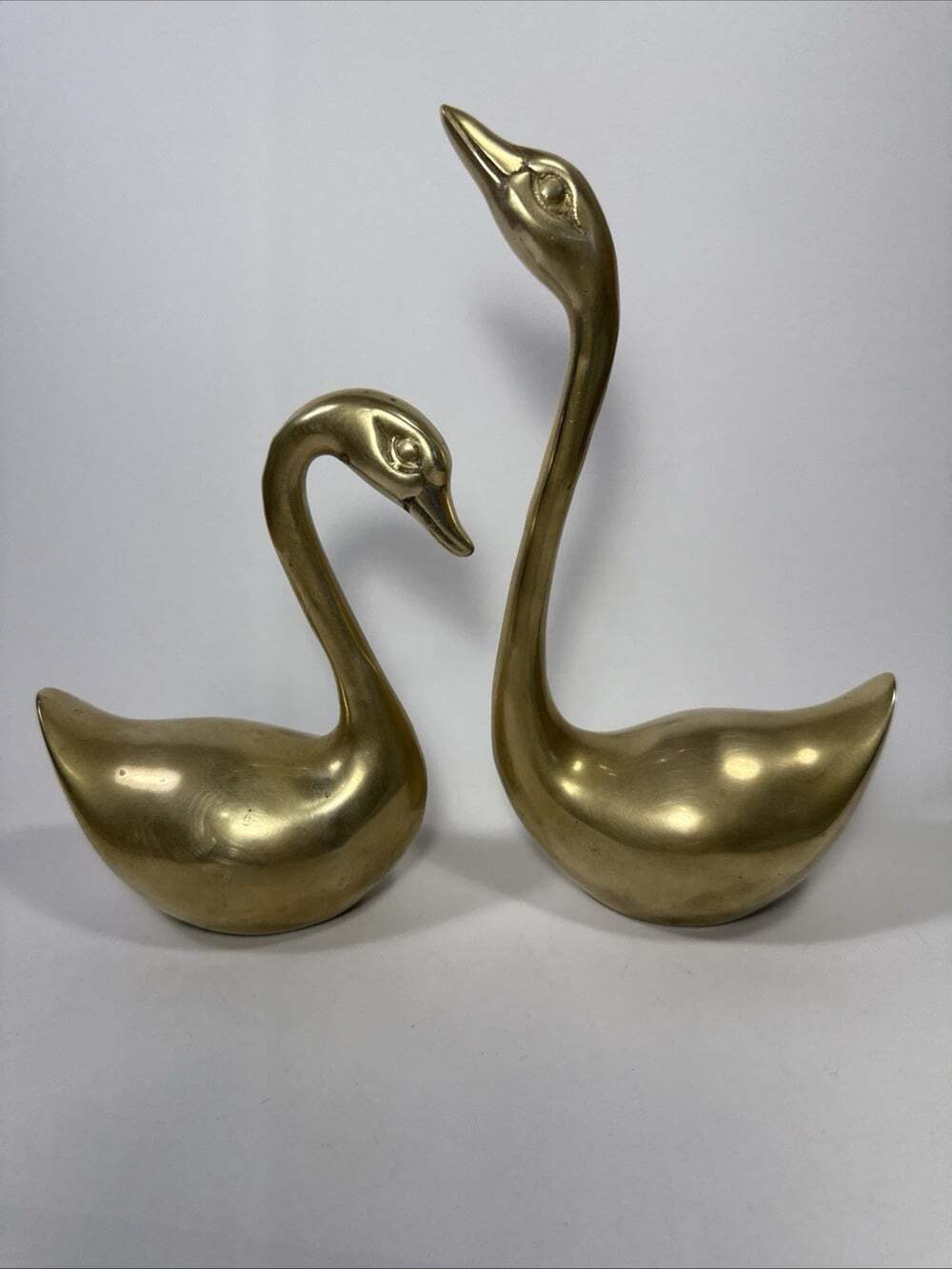 Vtg MCM 9” & 6.25”Brass Swan Set 2 Figurine Statue Elegant Brass Swan Decor E1